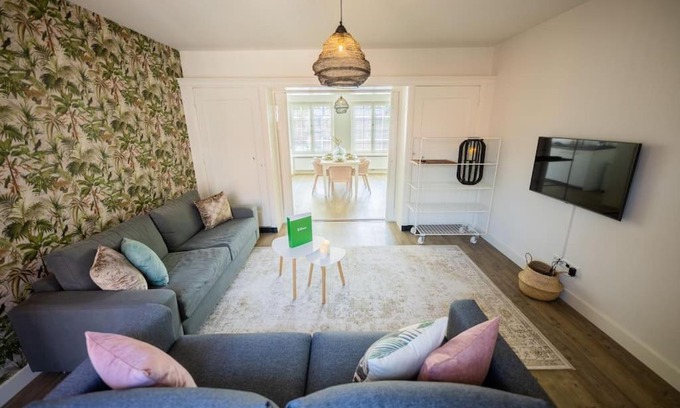 Binnenstad Apartment | Elegant 2 Bedroom Apartment 75m2 - SD23G