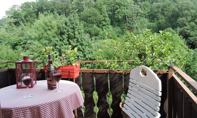 Baden-Baden Apartment | Elegant 2-room appartment in Baden Baden nestled in the surrounding lushhills
