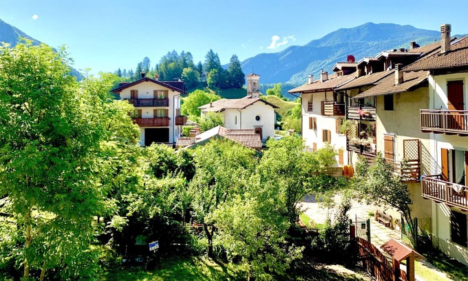 Mezzolago Villa | Elegant and refined single Villa at Lake Ledro