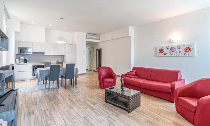 Cadenabbia Apartment | "Elegant and spacious apartments 80 m from the lake in Griante, nice resort on Lake Como, 3 km from