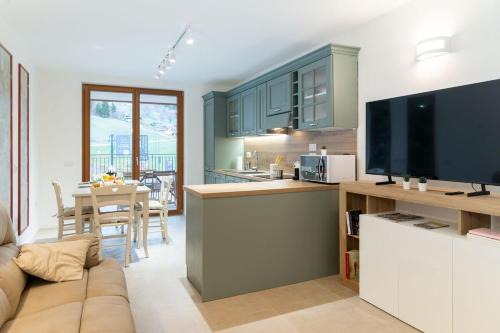 Costa Apartment | Elegant Apartment a due passi dalle piste