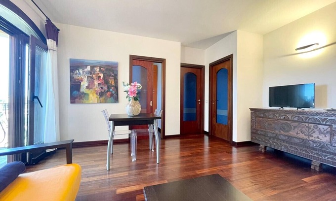 La Maddalena Apartment | Elegant apartment with sea view at La Maddalena
