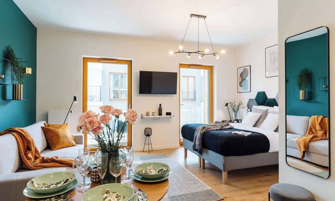 Warszawskie Apartment | Elegant apartment with a beautiful view