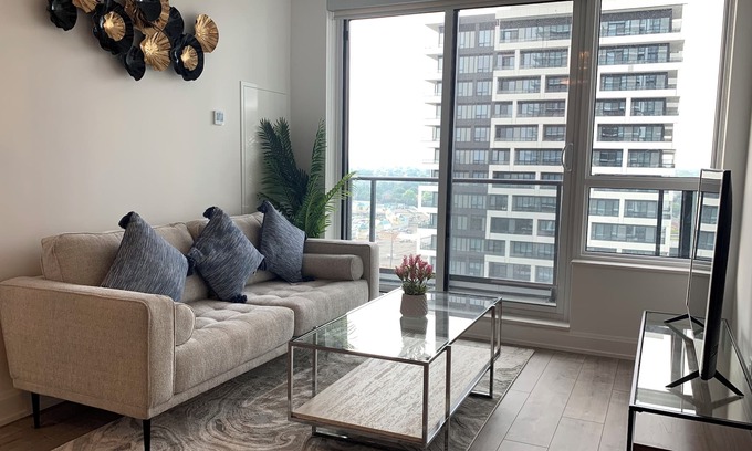 Markham Condo | Elegant BrandNew Condo/3Bedroom/2.5Washroom/Gym/1Parking/8Guest