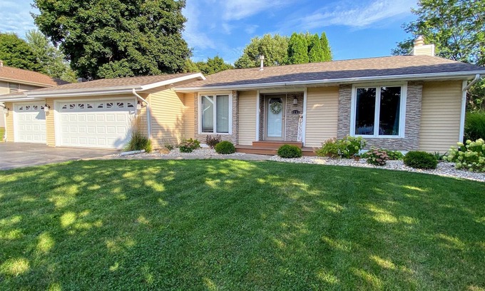 Loves Park House | Elegant, charming, serene, & delightful home with huge fenced yard close to I90!