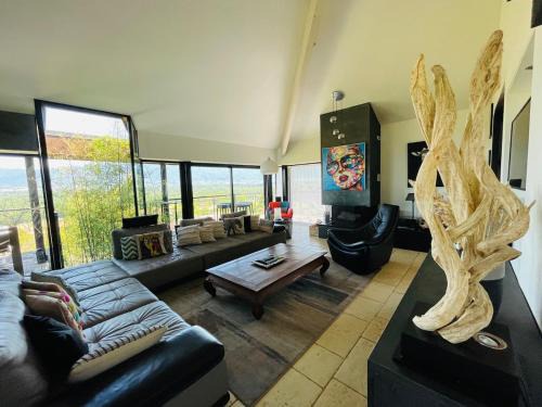 Sciez Villa | Elegant family villa with pool