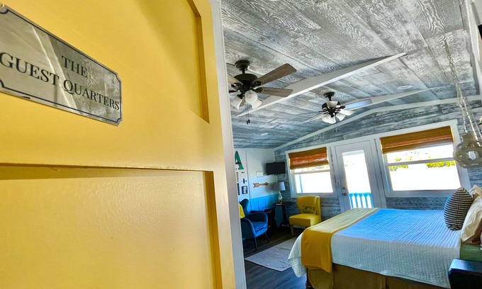 Dripping Springs Apartment | Elegant Hill Country Suite at Alexander's Farmhouse!