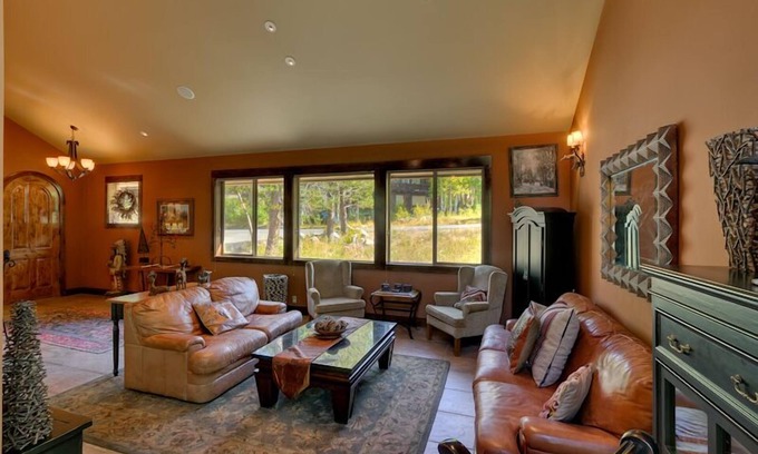 Alpine Meadows House | Elegant Home in Alpine Meadows