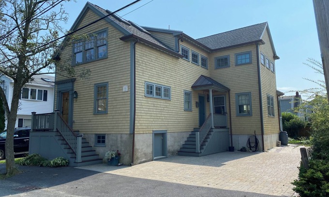 Marblehead House | Elegant home in historic Marblehead.