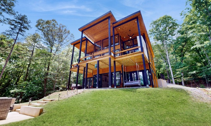 Mineral Bluff Cabin | Elegant home with exceptional outdoor living on the creek