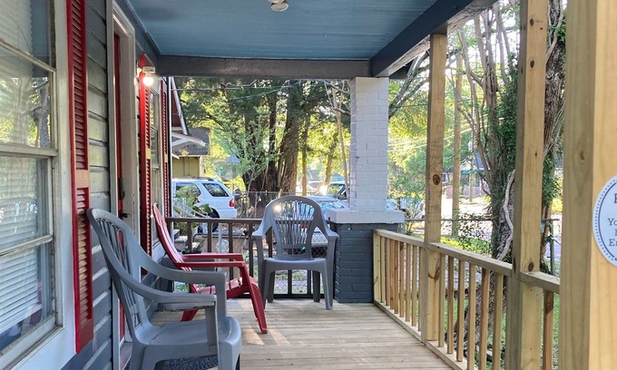 Mobile House | Elegant House, 6 Min Away From Downtown Airport.