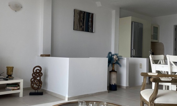 Koutsouras Apartment | Elegant, Modern apt. Shared Swimming Pools. 5 min walk to Beach sleeps 6