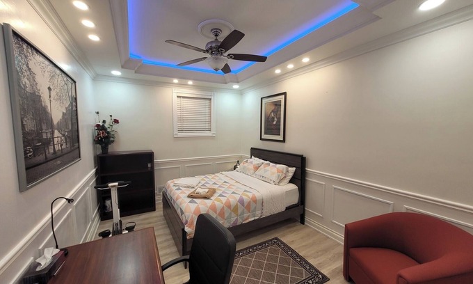 Willowdale House | Elegant Modern 1 Bedroom Apt in Toronto North York