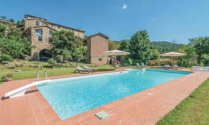 Morra Villa | Elegant private villa nestled in the heart of Umbria, for exclusive stays