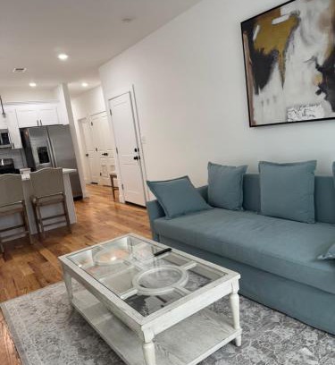 Ampere Apartment | Elegant Retreat Near EWR n NYC