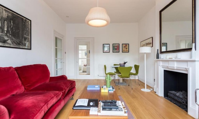 Camden Town with Primrose Hill Apartment | Elegant, self contained, 1 bed in Victorian villa