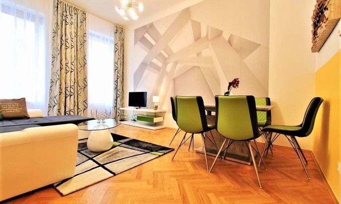 Leopoldstadt Apartment | Elegant Suite Augarten