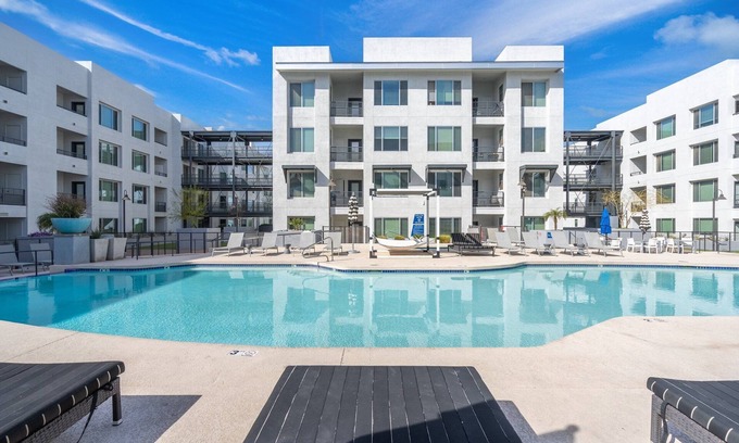 Riverside Apartment | Elegant Tempe Hideaway: Private Patio, Resort-Style Amenities