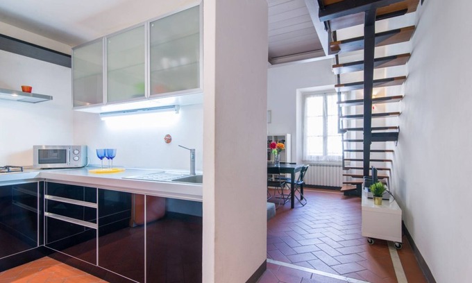 Santa Maria Novella Apartment | Elegant three-room apartment not far from the Santa Maria Novella station