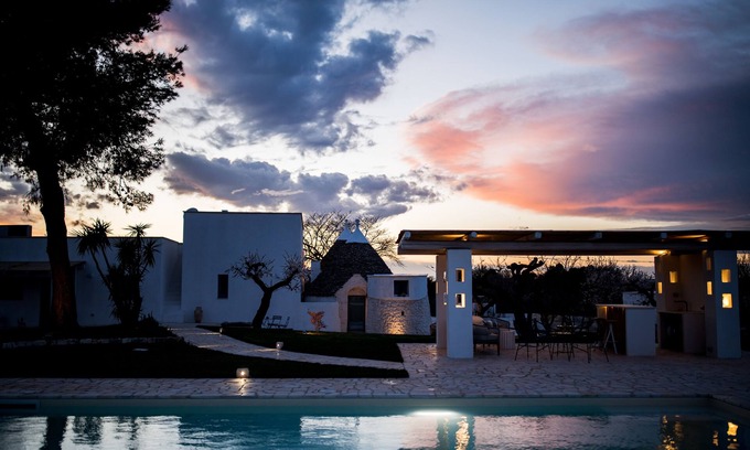 Putignano Villa | Elegant trulli and lamia for exclusive use, with heated pool.