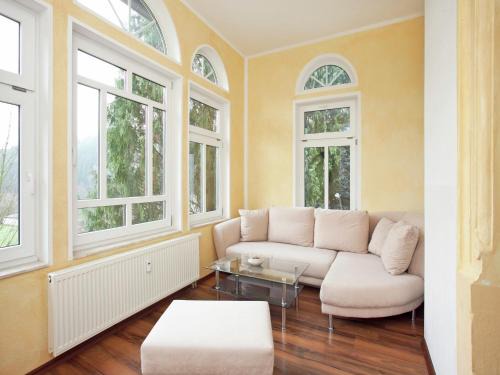 Grunhainichen Villa | Elegant Villa in Borstendorf