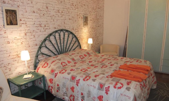 Vanchiglietta Apartment | Elegante, signorile bilocale lungo il fiume Po