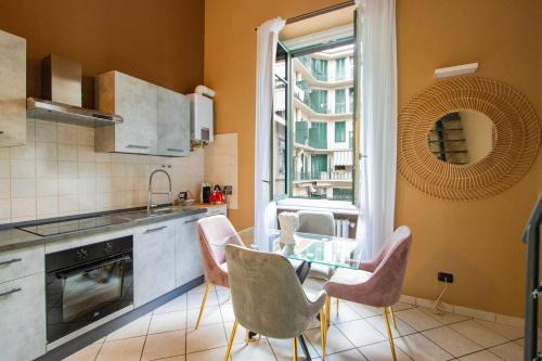 Historic Centre Apartment | Eleganza e comfort nel cuore di Torino a due passi da Porta Nuova e dal Museo Egizio