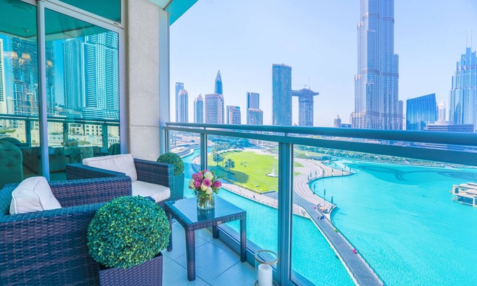 Downtown Dubai Apartment | Elite Royal Apartment - Burj Khalifa & Fountain view - Opal