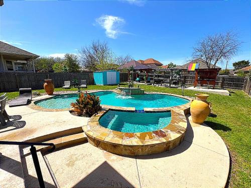 Lockhill Estates House | Elite Vacation Entertainment