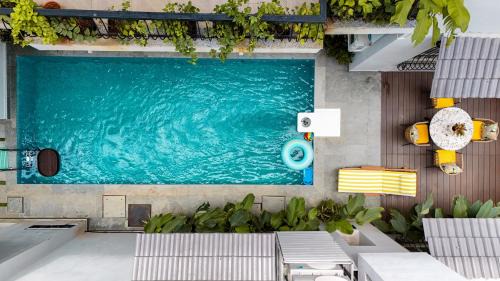 Gauravaddo Villa | ELIVAAS 5 BHK Pet Friendly with Pvt Pool - Villa Vacasa