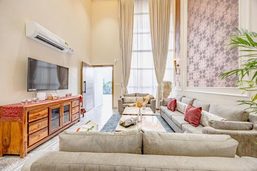 Bedla Villa | ELIVAAS Heaven in Hills Mountara 3 BHK Villa with Lounge & Pvt Pool