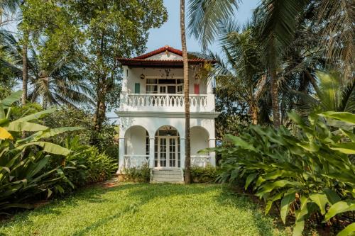 Mapusa Villa | ELIVAAS Maison 10 - Luxe 4 BHK Villa With Pvt Pool, Garden & Portuguese Charm