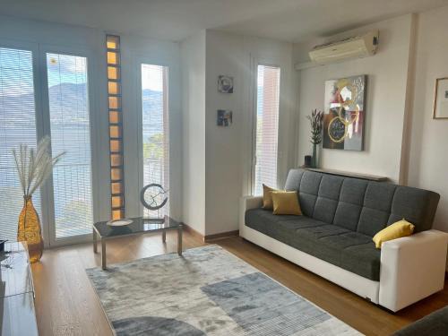 Gonte Apartment | Elizaveta