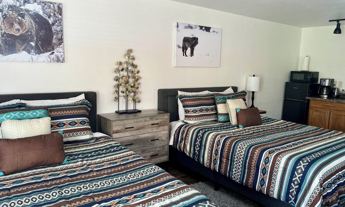 Gardiner Cabin | Elk View Cabin