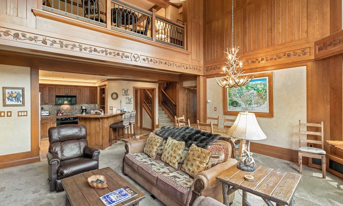 Beaver Creek Condo | Elkhorn Lodge 3 Bedroom Penthouse Platinum Plus Ski in/Ski out