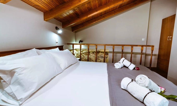 Perivolia House | Ellafos Traditional Living 3