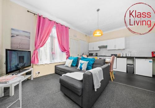 Bellshill Apartment | Elmbank Apartment by Klass Living Bellshill