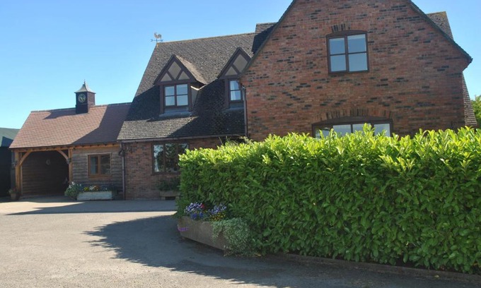 Mangotsfield House | Elms Farm