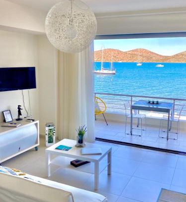 Mavrikiano Apartment | Elounda Beach View House