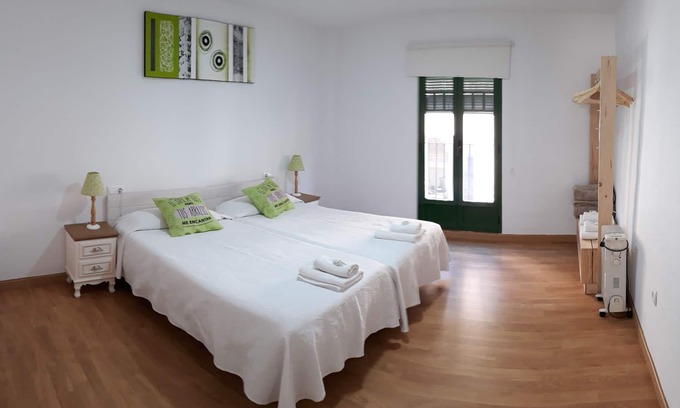 Old Town Apartment | Els Gegants Apartment