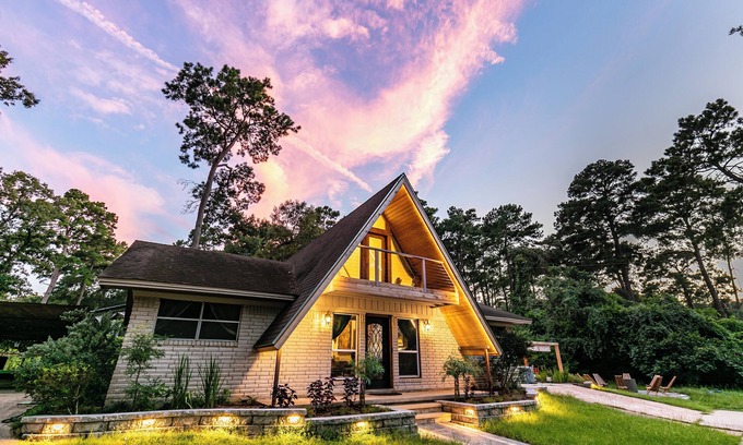 Decker Prairie House | Elvenstar Lodge - Enchanting A-Frame Retreat, Themed Decor, Pond & Nature Views