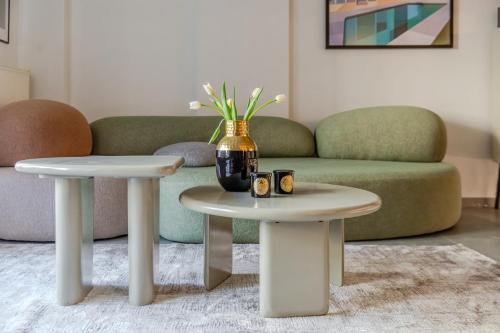 Koukaki Apartment | Elysian Condo, Koukaki