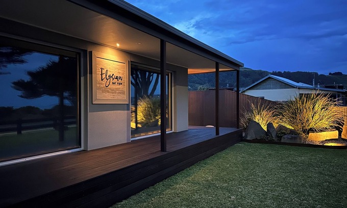 Apollo Bay House | Elysian Guest House, Apollo Bay