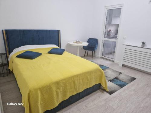 Bucharest Apartment | Elysian Urbanscape BLUE, near Bucharest