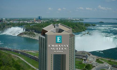 Fallsview Hotel | Embassy Suites by Hilton Niagara Falls/Fallsview
