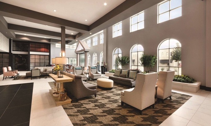 Tuscaloosa Hotel | Embassy Suites by Hilton Tuscaloosa Alabama Downtown