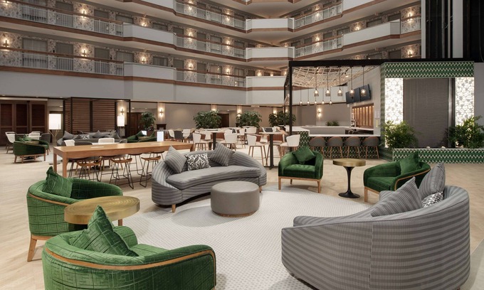 Ashburn Hotel | Embassy Suites by Hilton Dulles North Loudoun
