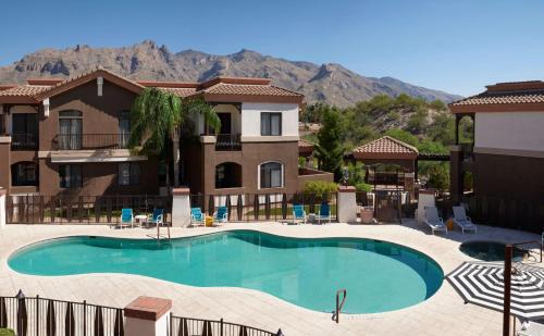 Catalina Foothills Estates Hotel | Embassy Suites Tucson - Paloma Village
