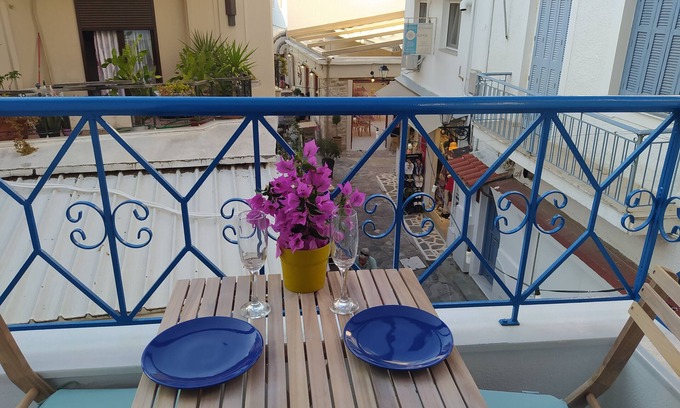 Skiathos Apartment | Emerald Blue Old Port 'Beautiful Studio in the heart of Old Port"