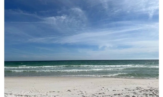 Open Sands Condo | “Emerald Star”